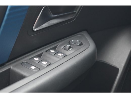 Citroën ë-C4 Shine 50 kWh 3 Fase | Navigatie | Achteruitrijcamera | Dodehoek-detectie | Adaptive Cruise | Stuu... ActivLease financial lease