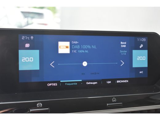 Citroën ë-C4 Shine 50 kWh 3 Fase | Navigatie | Achteruitrijcamera | Dodehoek-detectie | Adaptive Cruise | Stuu... ActivLease financial lease