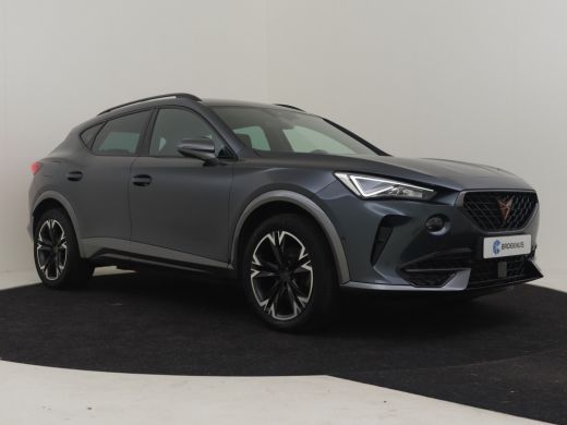 CUPRA Formentor e-Hybrid 204pk | Trekhaak | Camera achter | Dodehoekdectie | Park assist | Navigatie | App connec... ActivLease financial lease
