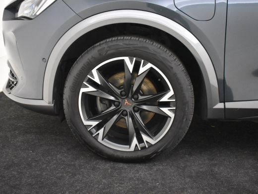 CUPRA Formentor e-Hybrid 204pk | Trekhaak | Camera achter | Dodehoekdectie | Park assist | Navigatie | App connec... ActivLease financial lease