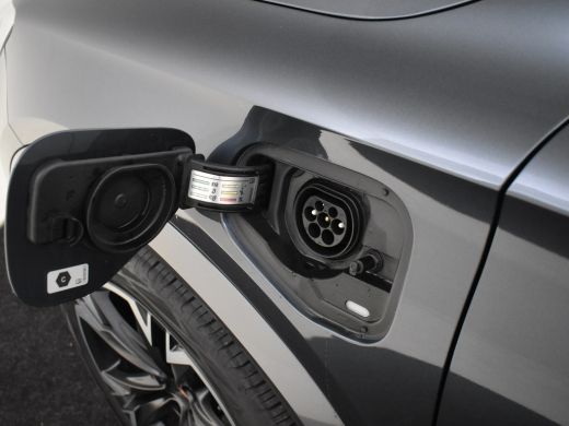 CUPRA Formentor e-Hybrid 204pk | Trekhaak | Camera achter | Dodehoekdectie | Park assist | Navigatie | App connec... ActivLease financial lease