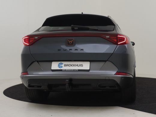 CUPRA Formentor e-Hybrid 204pk | Trekhaak | Camera achter | Dodehoekdectie | Park assist | Navigatie | App connec... ActivLease financial lease