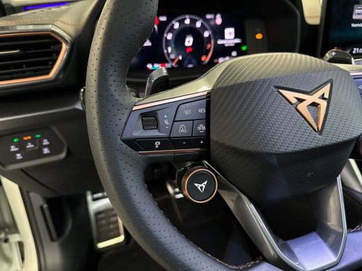 CUPRA Leon Sportstourer 1.5 204pk TSI e-Hybrid Business Panoramadak | Adaptive cruise control | Garbi Copper 18 inch ActivLease financial lease