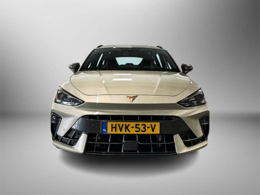CUPRA Leon Sportstourer 1.5 204pk TSI e-Hybrid Business Panoramadak | Adaptive cruise control | Garbi Copper 18 inch ActivLease financial lease