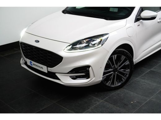 Ford Kuga 2.5 PHEV ST-Line X Pano-dak | 20 inch | Adapt. Cruise | Parelmoer Wit! | Head-up Display | B&O au... ActivLease financial lease