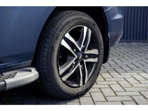 Ford Transit Custom 300 TDCI | L2H1 | Automaat | 5-Zits | LED | Camera | CarPlay | Imperiaal | Navi | Zijschuifdeur R... ActivLease financial lease