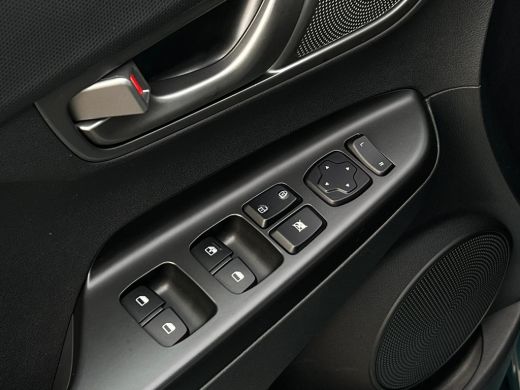 Hyundai Kona EV Comfort 64 kWh NL-AUTO | 100% SOH ActivLease financial lease