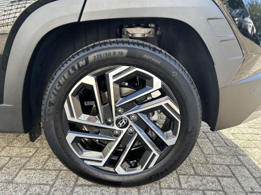Hyundai Tucson 1.6 T-GDI PHEV Premium | Stoelverwarming/verkoeling | Stuurverwarming | Lederen bekleding | 2e zi... ActivLease financial lease
