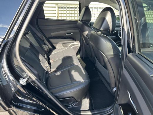 Hyundai Tucson 1.6 T-GDI PHEV Premium | Stoelverwarming/verkoeling | Stuurverwarming | Lederen bekleding | 2e zi... ActivLease financial lease