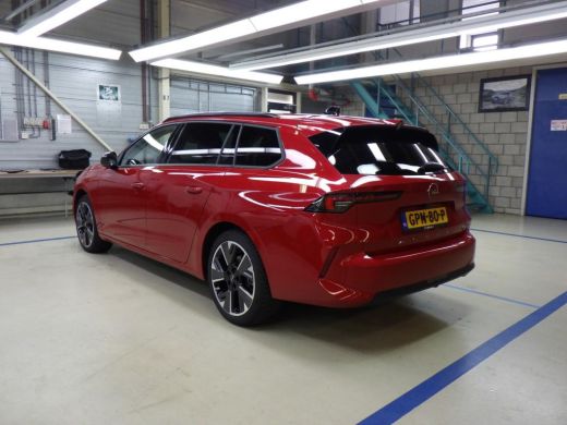 Opel Astra Electric 54 kWh Business Edition | Achteruitrijcamera | Apple Carplay/Android Auto|telefoonintegr... ActivLease financial lease