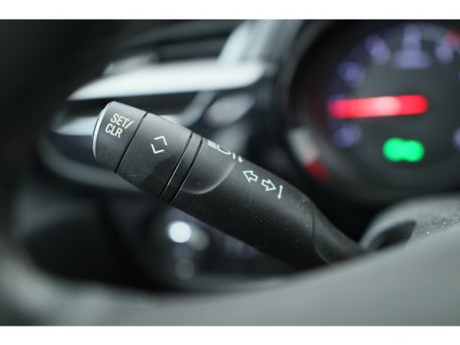 Opel Corsa 1.2 100pk Elegance | Navi By App | Stuurverwarming | Airco | Lichtmetalen Velgen | Cruise Control ActivLease financial lease