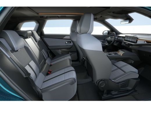 Opel Grandland GS | Draadloze telefoonlader (Inductie) | Elektronische klimaatregeling met twee zones | LED dagr... ActivLease financial lease