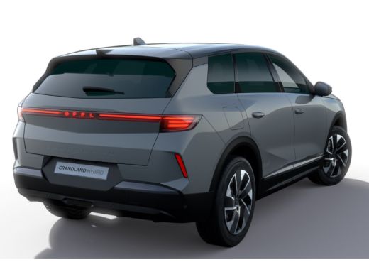 Opel Grandland GS | Draadloze telefoonlader (Inductie) | Elektronische klimaatregeling met twee zones | LED dagr... ActivLease financial lease