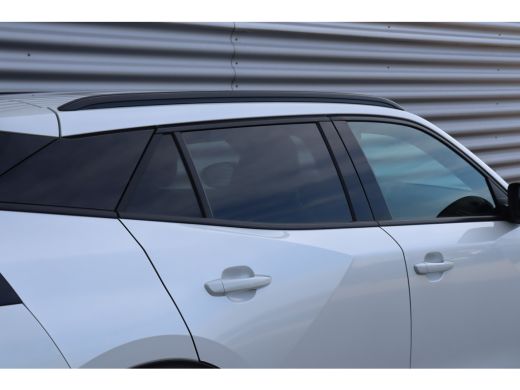 Peugeot 2008 1.2 PURETECH 130PK ALLURE PACK AUTOMAAT / NAVI / LEDER / CLIMA / LED / PDC / 17" LMV / CAMERA / K... ActivLease financial lease