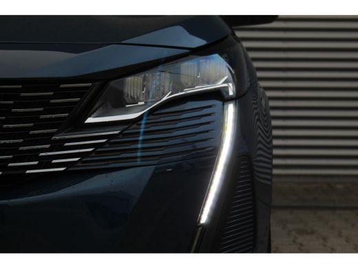 Peugeot 3008 1.6 HYbrid 225 Allure | Keyless | Navi | Camera | Carplay | DAB | Cruise | LED | Keyless | Navi |... ActivLease financial lease