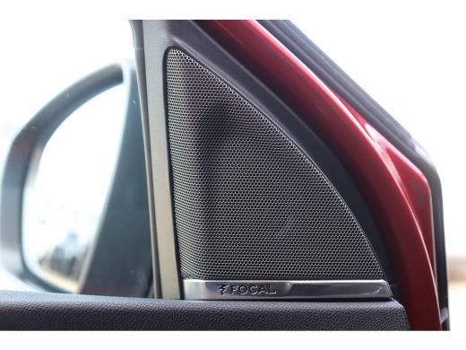 Peugeot 3008 1.6 PURETECH 180PK GT PACK AUTOMAAT / NAVI / LEDER / CLIMA / AGR / PDC / 19" LMV / CAMERA / 1500K... ActivLease financial lease