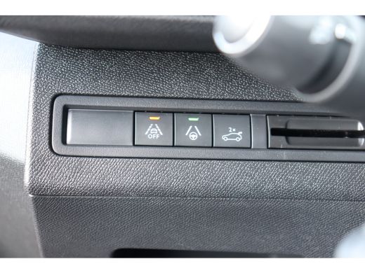 Peugeot 3008 1.6 PURETECH 180PK GT PACK AUTOMAAT / NAVI / LEDER / CLIMA / AGR / PDC / 19" LMV / CAMERA / 1500K... ActivLease financial lease