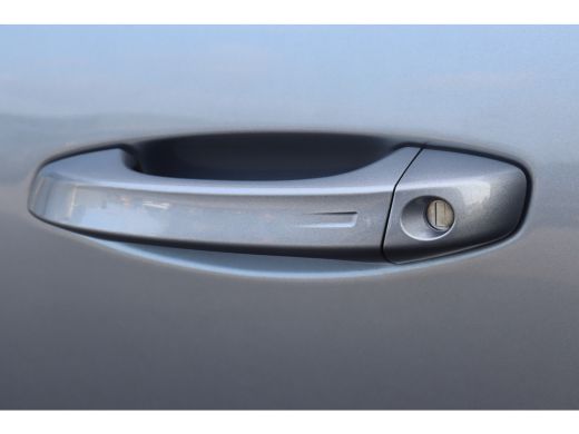 Peugeot 308 SW 1.2 PURETECH 130PK GT PACK AUTOMAAT / NAVI / LEDER / CLIMA / PDC / 18" LMV / CAMERA / KEYLESS ... ActivLease financial lease