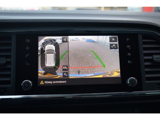 Seat Ateca 1.0 EcoTSI Style Business Intense | Trekhaak | Apple CarPlay | Camera | Climate ActivLease financial lease