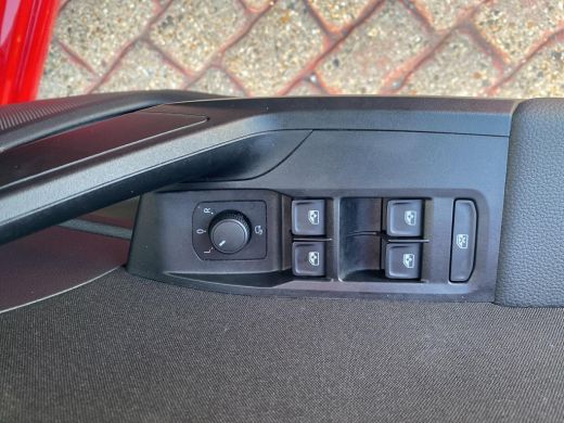 Seat Ibiza 1.0 EcoTSI FR Business | Led | Navi | 18 Inch | 110 Pk | Automaat | ActivLease financial lease