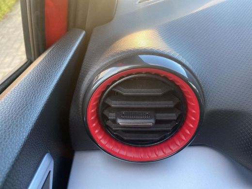 Seat Ibiza 1.0 EcoTSI FR Business | Led | Navi | 18 Inch | 110 Pk | Automaat | ActivLease financial lease