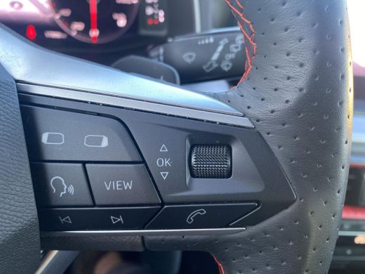 Seat Ibiza 1.0 EcoTSI FR Business | Led | Navi | 18 Inch | 110 Pk | Automaat | ActivLease financial lease