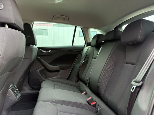 Skoda Scala 1.0 TSI 110 pk Ambition 7-DSG | Apple carplay | Climatronic | Cruise control ActivLease financial lease