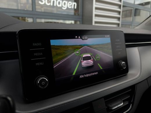 Skoda Scala 1.0 TSI 110 pk Ambition 7-DSG | Apple carplay | Climatronic | Cruise control ActivLease financial lease