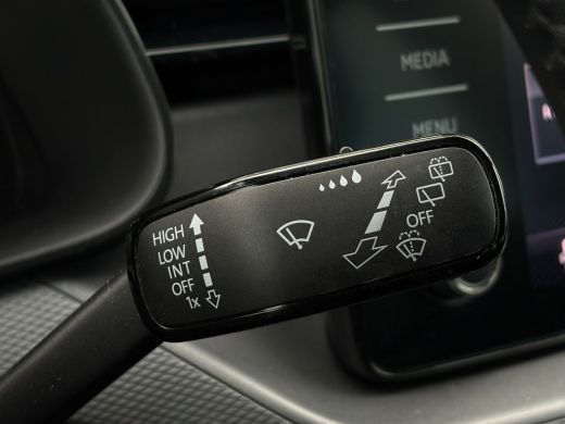 Skoda Scala 1.0 TSI 110 pk Ambition 7-DSG | Apple carplay | Getint glas | Cruise control | ActivLease financial lease