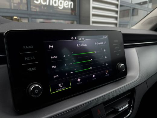 Skoda Scala 1.0 TSI 110 pk Ambition 7-DSG | Apple carplay | Getint glas | Cruise control | ActivLease financial lease