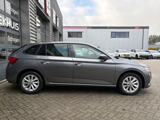 Skoda Scala 1.0 TSI 110 pk Ambition 7-DSG | Apple carplay | Getint glas | Cruise control | ActivLease financial lease