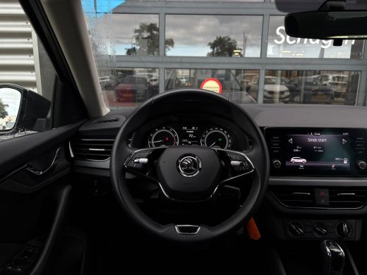 Skoda Scala 1.0 TSI 110 pk Ambition 7-DSG | Apple carplay | Getint glas | Cruise control | ActivLease financial lease