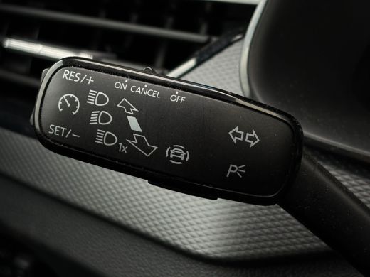 Skoda Scala 1.0 TSI 110 pk Ambition 7-DSG | Apple carplay | Getint glas | Cruise control | ActivLease financial lease