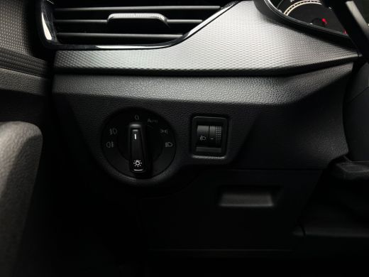 Skoda Scala 1.0 TSI 110 pk Ambition 7-DSG | Apple carplay | Getint glas | Cruise control | ActivLease financial lease