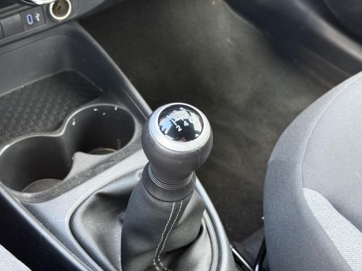 Toyota Aygo 1.0 VVT-i MT Play **ADAPTIEF CRUISECONTROL/ AIRCO/ DAB/ GARANTIE** ActivLease financial lease