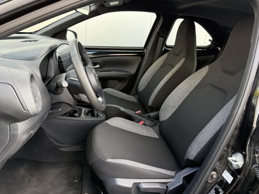 Toyota Aygo 1.0 VVT-i MT Play **ADAPTIEF CRUISECONTROL/ AIRCO/ DAB/ GARANTIE** ActivLease financial lease