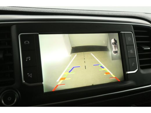Toyota ProAce 2.0 D-4D L3H1 | DC | Airco | Camera | Carplay | Trekh. | Cruise | Parkeersens. ActivLease financial lease