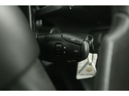 Toyota ProAce 2.0 D-4D L3H1 | DC | Airco | Camera | Carplay | Trekh. | Cruise | Parkeersens. ActivLease financial lease