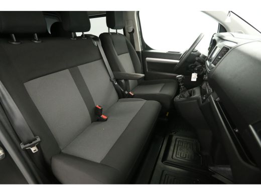 Toyota ProAce 2.0 D-4D L3H1 | DC | Airco | Camera | Carplay | Trekh. | Cruise | Parkeersens. ActivLease financial lease
