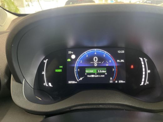 Toyota Yaris 1.5 Hybrid 115 First Edition ActivLease financial lease