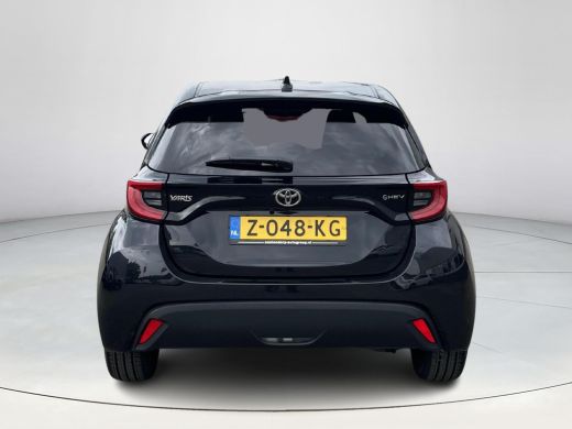 Toyota Yaris 1.5 Hybrid 115 First Edition ActivLease financial lease
