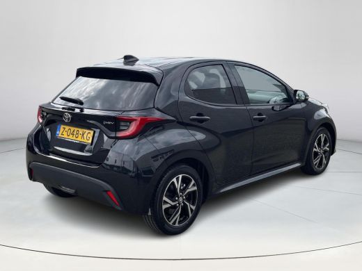 Toyota Yaris 1.5 Hybrid 115 First Edition ActivLease financial lease