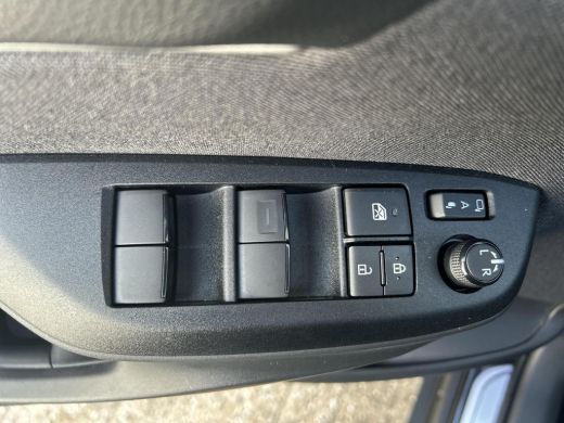 Toyota Yaris Cross 1.5 Hybrid Dynamic Comfort Pack ActivLease financial lease