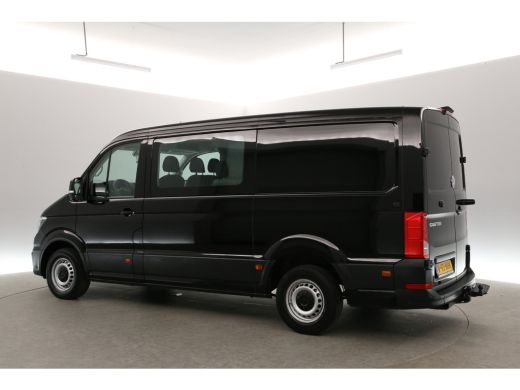 Volkswagen Crafter 35 2.0 TDI L3H2 | 140PK | DC | 7-Zits | 3000kg Trekhaak | Airco | Cruise | Camera | Carplay | Par... ActivLease financial lease