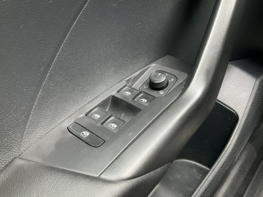 Volkswagen T-Cross 1.0 TSI Life Hoge zit DAB Camera Climatic Cruise ActivLease financial lease