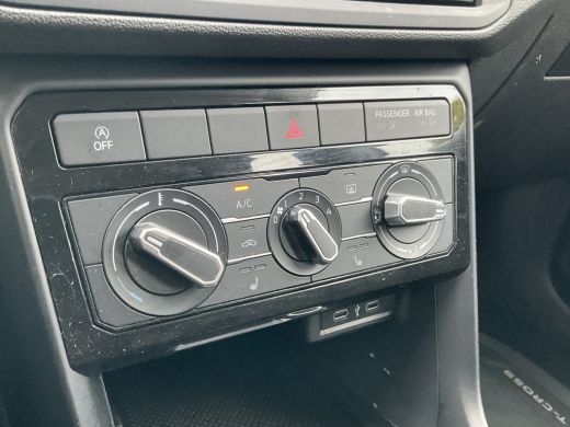 Volkswagen T-Cross 1.0 TSI Life Hoge zit DAB Camera Climatic Cruise ActivLease financial lease