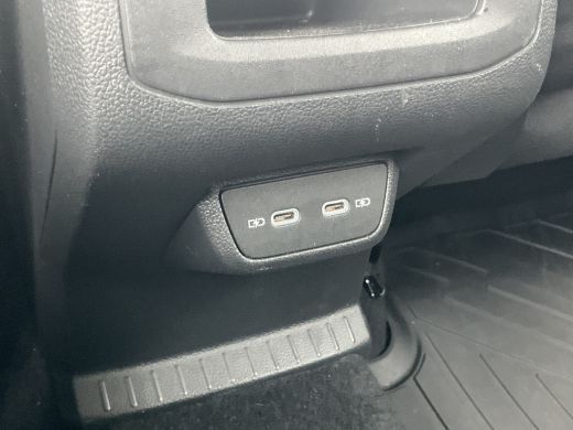 Volkswagen T-Cross 1.0 TSI Life Hoge zit DAB Camera Climatic Cruise ActivLease financial lease