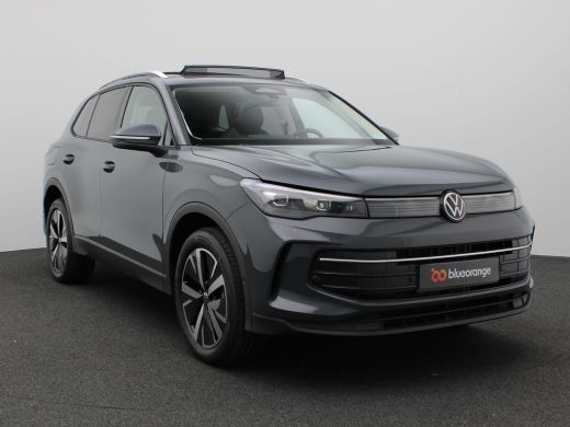 Volkswagen Tiguan 1.5 eHybrid Life Edition 204PK DSG Pano-Schuifdak, Trekhaak, 19" LM Velgen, Adaptieve Cruise Cont... ActivLease financial lease