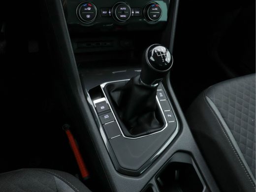 Volkswagen Tiguan 1.5 TSI Comfortline-Business (INCL-BTW) *NAVI-FULLMAP | MICROFIBRE | DAB | ECC | PDC | CRUISE | P... ActivLease financial lease