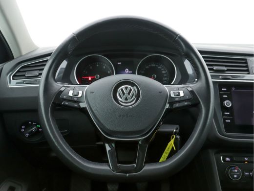 Volkswagen Tiguan 1.5 TSI Comfortline-Business (INCL-BTW) *NAVI-FULLMAP | MICROFIBRE | DAB | ECC | PDC | CRUISE | P... ActivLease financial lease